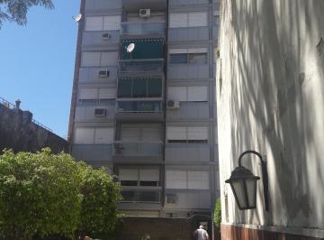 Departamento de 2 ambientes, Rosario · Alquiler Depto 2 Dorm Al Frente con Balcon. Opcion Cochera (Moreno 1200)