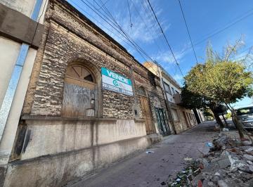 Casa de 4 ambientes, Córdoba · A m David Luque Sobre Charcas Al 1100 Oportunidad Casa en Venta