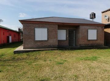 Quinta vacacional · 79m² · 3 Ambientes · Casa con Bajada Al Rio - San Javier