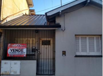 Casa · 60m² · 3 Ambientes · Casa Tres Ambientes a La Venta