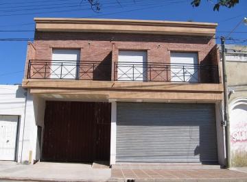 Departamento · 300m² · 7 Ambientes · 6 Cocheras · Departamento en Venta - 6 Dorm. 4 Baños - 350 m² - Baradero