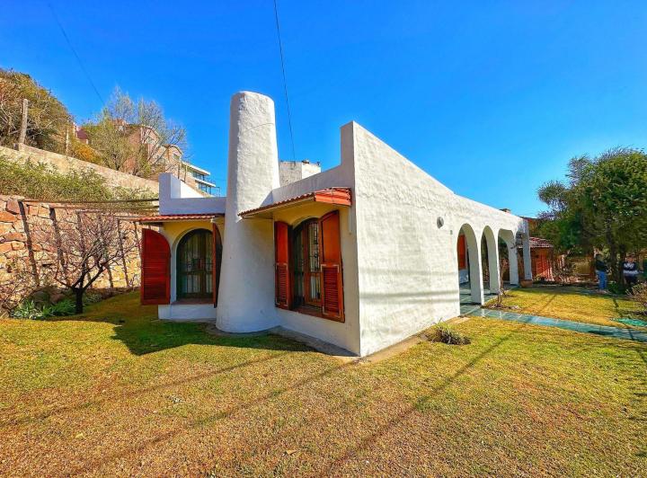 Casa · 114m² · 3 Ambientes · 1 Cochera