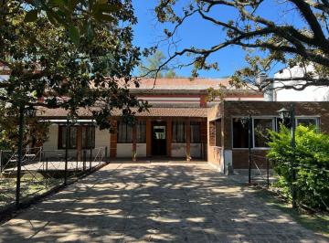Terreno · 388m² · 2 Dormitorios · Restaurant a La Venta en Lujan