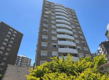 Departamento de 2 ambientes, Córdoba · Av Colon 4900 1d Seg 24hs Pileta Cochera 490.000 Imp/inc