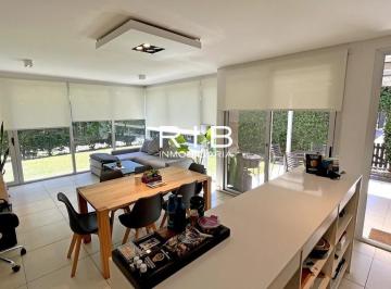 Departamento de 2 ambientes, Pilar · Luminoso 2 Amb en Pb con Galería y Jardín - Acepta Financiación