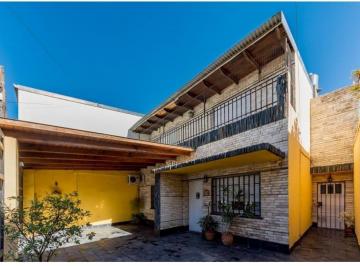 Casa de 7 ambientes, Rosario · Venta Pueyrredon 4800 Las Delicias