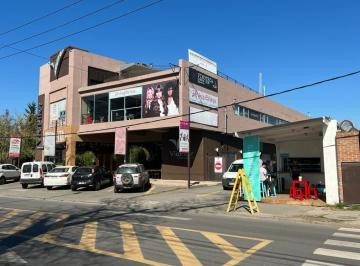 Local comercial · 75m² · Local de 75 m² en Via Pilar