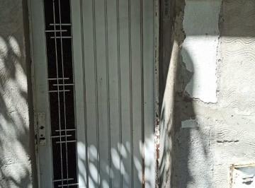 PH de 4 ambientes, La Matanza · PH de 4 Ambientes a Refaccionar en Primer Piso Al Frente con Balcón y Terraza