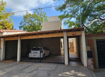Departamento de 5 ambientes, Godoy Cruz · 25 de Mayo/ o Higgins