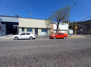 Local comercial · 232m² · Local en Av Mitre Al 400
