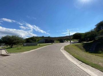 Terreno , La Calera · Hermoso Lote en Zona Baja - La Deseada