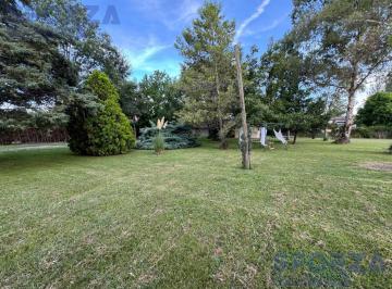 Quinta vacacional · 92m² · 4 Ambientes · Quinta en Venta en Tortuguitas