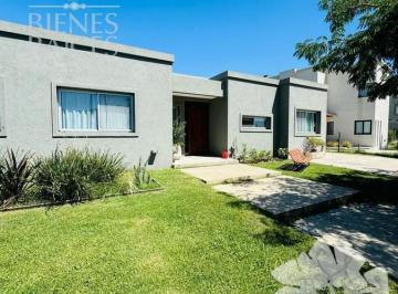 Casa · 160ha · 4 Ambientes · 1 Cochera · Casa en Venta en El Cantón Islas, El Cantón, Escobar