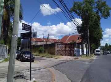 Bodega-Galpón · 1100m² · Techo Parabólico de 11 m de Altura