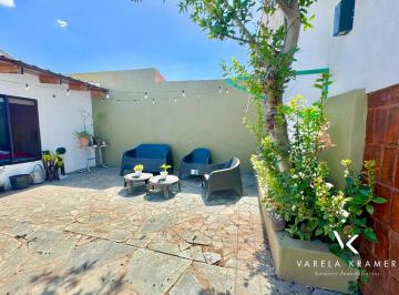 Casa · 144m² · 5 Ambientes · 1 Cochera · Casa en Venta en Carapachay, Munro, Vicente Lopez