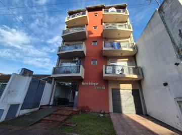 Departamento de 1 ambiente, Almirante Brown · Monoambiente a Nuevo en Excelente Ubicacion. Adrogué. Posibilidad Pago en Pesos