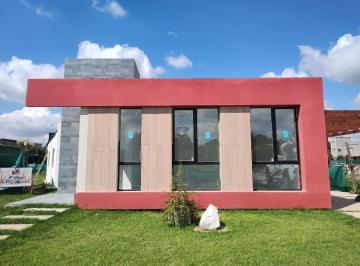 Casa · 160m² · 5 Ambientes · 2 Cocheras · Casa en Venta - 3 Dorm. 2 Baños - Cochera - 672 m² - Cañuelas