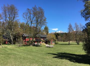 Casa en Alquiler de 6 ambientes  · Excelente Propiedad en Península de San Pedro - Bariloche