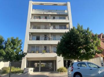 Departamento · 53m² · 2 Ambientes · 1 Cochera · Departamento 2 Ambientes con Cochera Venta Ituzaingó Sur