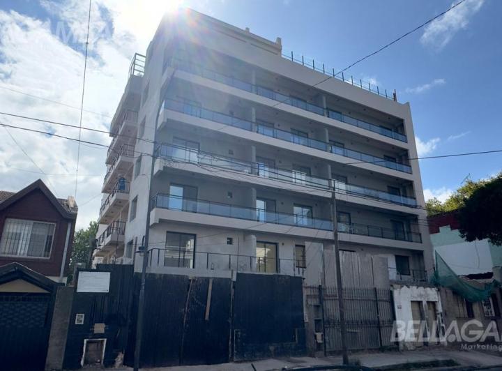 Desarrollo vertical · Av San Martin 4131 - Florida Oeste