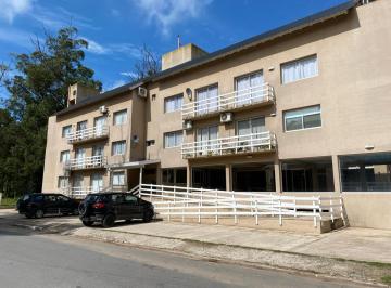 Departamento · 93m² · 4 Ambientes · 1 Cochera · Departamento en Pinamar