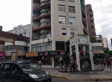 Departamento de 4 ambientes, Quilmes · Oportunidad 4 Amb en Quilmes Centro