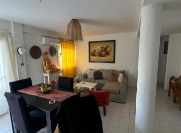 Departamento · 65m² · 3 Ambientes · Departamento en Alquiler o Venta Centro de Neuquén