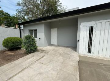 Casa · 97m² · 3 Ambientes · 1 Cochera · Se Vende Casa en San Antonio a 150 m del Rio