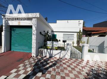 Casa · 240m² · 5 Ambientes · 1 Cochera · Casa - Venta - Villa Dominico