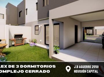 Casa · 111m² · 4 Ambientes · 2 Cocheras · Equipo Re/max Vende Duplex 3 Dorm.