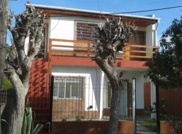 Casa · 160m² · 5 Ambientes · 1 Cochera · Venta en Bloque Casa y Departamento - 4 Dorm. 2 Baños - 400 m² Totales - Las Toninas
