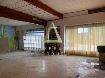 Local comercial · 809m² · 1 Cochera · Local a La Venta en Martinez