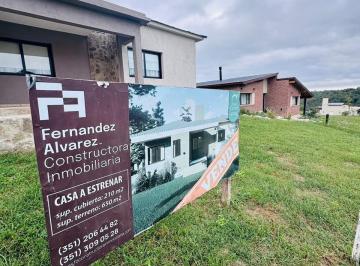 Casa de 3 ambientes, Santa Rosa de Calamuchita · Casa a Estrenar en Posta Carreta