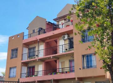 Departamento de 2 ambientes, Morón · Venta 2 Ambientes con Terraza Propia y Cochera