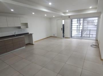 Departamento de 4 ambientes, Quilmes · Departamento 4 Ambientes en Venta en Quilmes con Cochera
