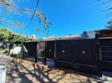 Casa · 84m² · 3 Ambientes · 1 Cochera · Reservado! PH 3 Ambientes