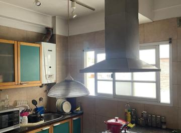Departamento de 3 ambientes, Villa Devoto · 3 Amb Todo Al Frente en Esquina