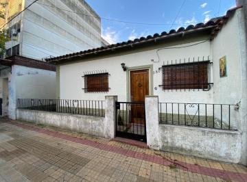 PH · 90m² · 4 Ambientes · PH Tipo Casa Dos Dorm. con Escritorio 18 y 51 - La Plata