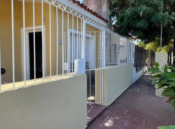 Casa · 110m² · 3 Ambientes · 1 Cochera · Alquiler Casa 2 Dorm. en Granja de Funes Cba