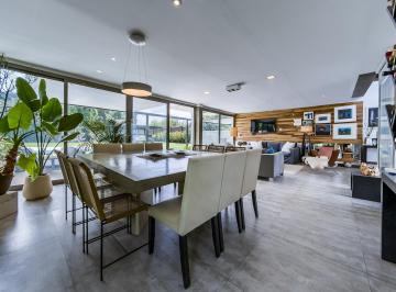 Casa · 340m² · 9 Ambientes · 2 Cocheras · Diseño y Confort - Casa a La Venta en Country La Santina