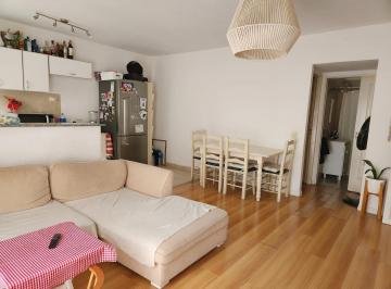 Departamento · 49m² · 2 Ambientes · 1 Cochera · Departamento 2 Ambientes Muy Luminoso