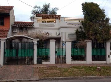 Casa de 3 ambientes, Almirante Brown · Casa a La Venta en Calle Ramirez Al 1300 Adrogue