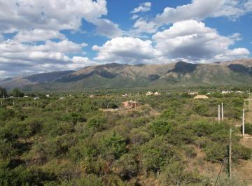 Terreno · 550m² · Terrenos en Cortaderas - Anticipo U$d 5000