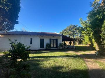 Casa · 100m² · 4 Ambientes · 3 Cocheras · Casa Alquiler