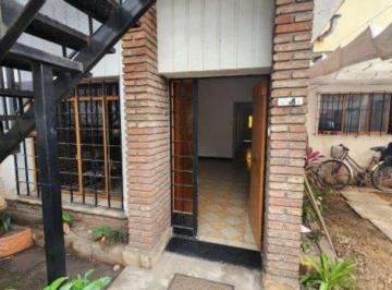 Casa · 90m² · 3 Dormitorios · Av Galicia 1300