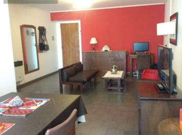 Departamento · 80m² · 5 Ambientes · Venta Departamento 3 Dorm. con Balcon Av Pueyrredon 700 Guemes