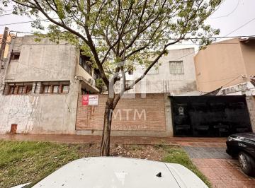 Casa · 200m² · 7 Ambientes · 2 Cocheras · Casa en Venta Rosario Barrio Sarmiento