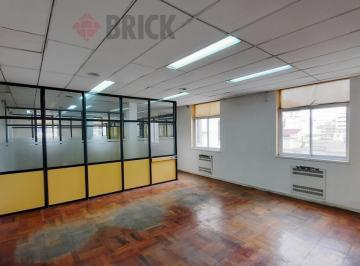 Oficina comercial · 250m² · 10 Ambientes · Oficina 10 Ambientes (Dividida en 2 C/entr Indep) en Mitre Al 600 - 250 m² - Centro