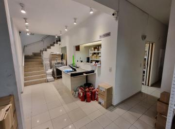 Oficina comercial · 185m² · Alquiler Oficina en Villa Adelina