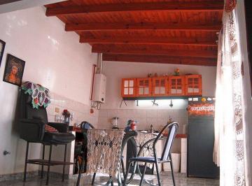 Casa de 4 ambientes, Almirante Brown · Oportunidad Casa a Terminar en Lote de 8,66 X 60 + Depto
